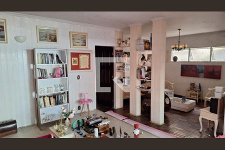 Casa à venda com 4 quartos, 242m² em Centro, São Bernardo do Campo