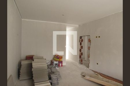 Sala de casa à venda com 3 quartos, 130m² em Jardim das Flores, Osasco