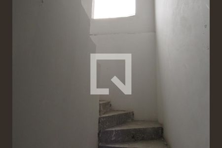 Sala - Escada de casa à venda com 3 quartos, 130m² em Jardim das Flores, Osasco