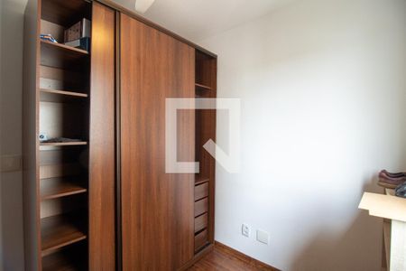 Quarto 2 de apartamento para alugar com 3 quartos, 70m² em Jaguaré, São Paulo