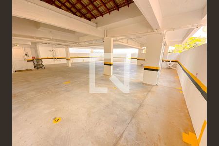 Garagem de apartamento para alugar com 4 quartos, 423m² em Canasvieiras, Florianópolis