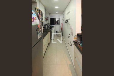 Cozinha de apartamento à venda com 2 quartos, 68m² em Vila Ivone, São Paulo