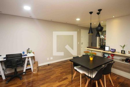 Sala de apartamento à venda com 2 quartos, 68m² em Vila Ivone, São Paulo