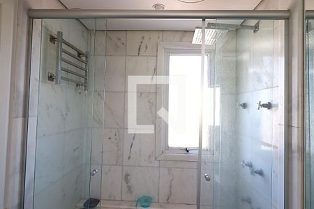 Banheiro da  Suíte de apartamento para alugar com 1 quarto, 97m² em Moinhos de Vento, Porto Alegre