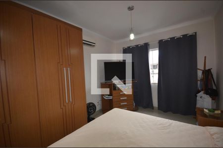 Quarto 1 Suite de casa para alugar com 4 quartos, 250m² em Marechal Hermes, Rio de Janeiro