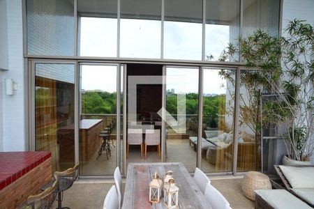 Varanda de apartamento para alugar com 4 quartos, 497m² em Barra da Tijuca, Rio de Janeiro