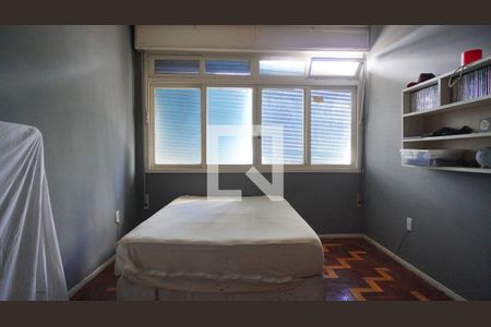 Quarto 1 de casa à venda com 3 quartos, 310m² em Medianeira, Porto Alegre