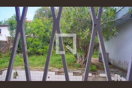 Vista  de casa à venda com 3 quartos, 310m² em Medianeira, Porto Alegre