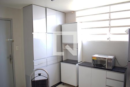 Sala de apartamento para alugar com 2 quartos, 76m² em Centro, Ribeirão Preto