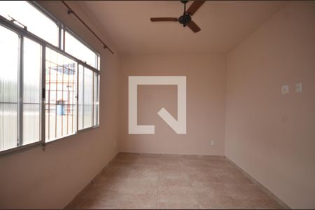 Quarto 1 de casa para alugar com 3 quartos, 100m² em Cavalcanti, Rio de Janeiro