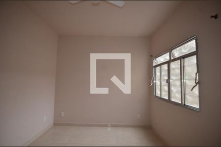 Quarto 2 de casa para alugar com 3 quartos, 100m² em Cavalcanti, Rio de Janeiro