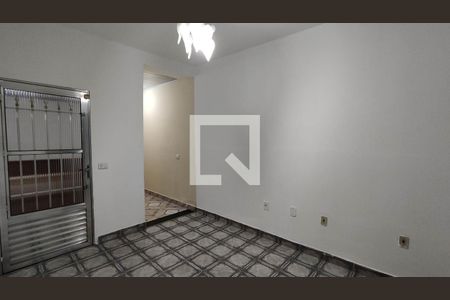 Sala de estar de casa para alugar com 2 quartos, 150m² em Lageado, Ferraz de Vasconcelos