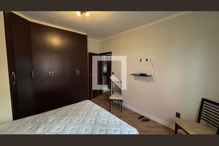 Quarto 1 de casa à venda com 3 quartos, 350m² em Parque das Nações, Santo André