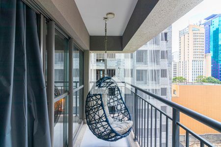 Varanda de kitnet/studio à venda com 1 quarto, 25m² em Indianópolis, São Paulo