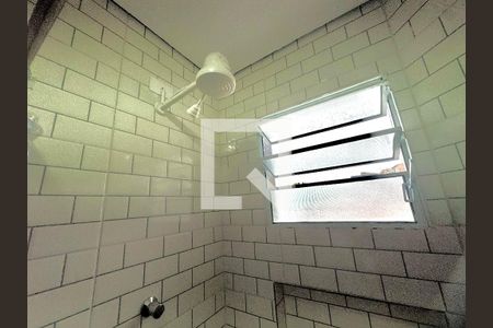 Banheiro de apartamento para alugar com 1 quarto, 22m² em Portal dos Gramados, Guarulhos
