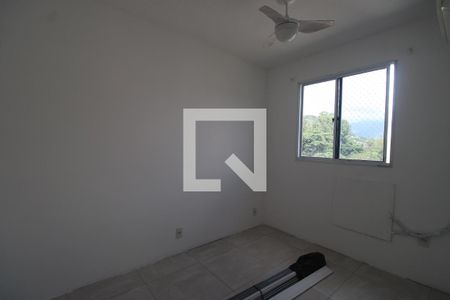 Quarto 2 de apartamento para alugar com 2 quartos, 46m² em Taquara, Rio de Janeiro