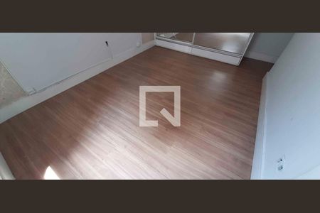 Apartamento à venda com 2 quartos, 59m² em Umuarama, Osasco
