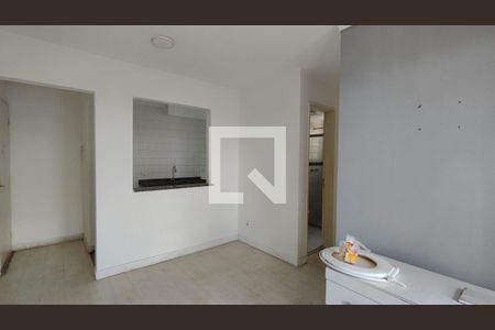 Sala de apartamento para alugar com 2 quartos, 49m² em Jardim Sao Miguel, Ferraz de Vasconcelos