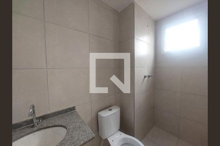 Banheiro 2 de apartamento para alugar com 2 quartos, 47m² em Socorro, São Paulo