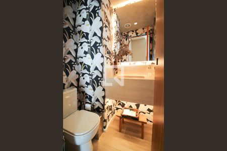 Lavabo de apartamento para alugar com 2 quartos, 74m² em Indianópolis, São Paulo