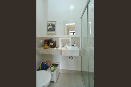 Banheiro Suíte de apartamento à venda com 2 quartos, 70m² em Serra, Belo Horizonte