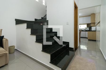 Sala de casa para alugar com 4 quartos, 136m² em Jardim Sao Roberto, São Paulo