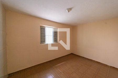 Casa à venda com 6 quartos, 260m² em Vila Paulistania, São Paulo