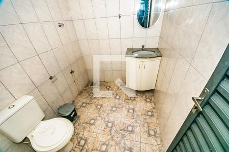 Casa à venda com 3 quartos, 220m² em Serrano, Belo Horizonte