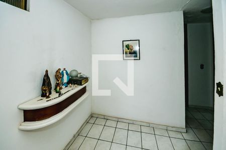 Casa à venda com 3 quartos, 220m² em Serrano, Belo Horizonte