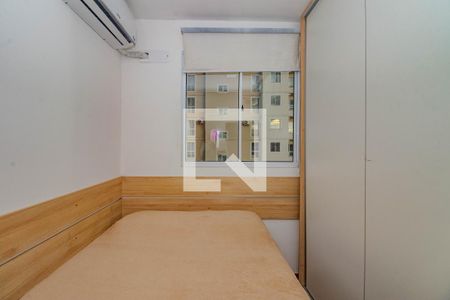 Quarto 1 de apartamento à venda com 2 quartos, 46m² em Rubem Berta, Porto Alegre