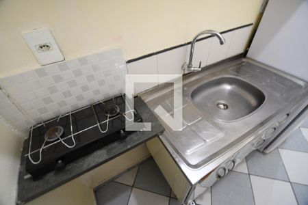 Cozinha de kitnet/studio para alugar com 1 quarto, 19m² em Cidade Universitária, Campinas