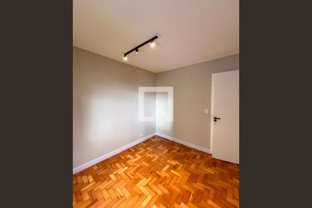 Quarto 1 de apartamento para alugar com 4 quartos, 75m² em Vila Gumercindo, São Paulo