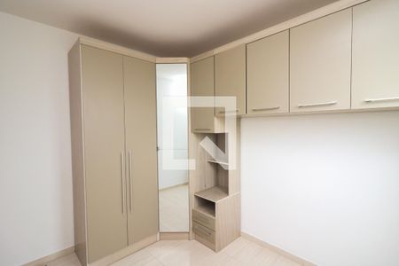 Quarto 2 de apartamento à venda com 2 quartos, 45m² em Cavalhada, Porto Alegre