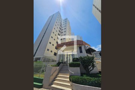 Fachada e portaria de apartamento para alugar com 3 quartos, 180m² em Amaralina, Salvador