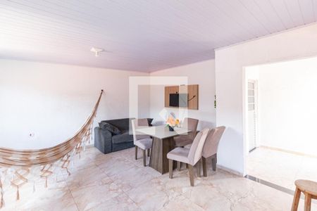 Quintal de casa à venda com 6 quartos, 243m² em Pestana, Osasco