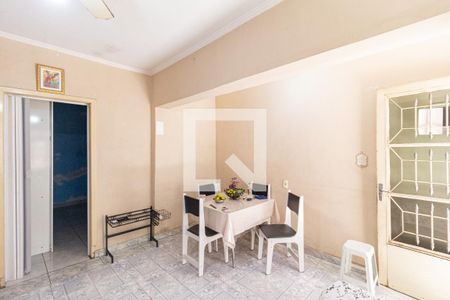 Sala de casa à venda com 6 quartos, 243m² em Pestana, Osasco