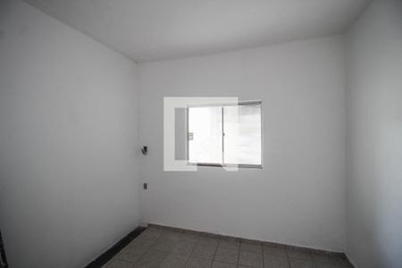 Quarto 1 de casa para alugar com 2 quartos, 72m² em Vila Novo, Belford Roxo