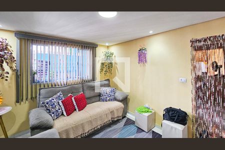 Sala de casa à venda com 6 quartos, 260m² em Padroeira, Osasco