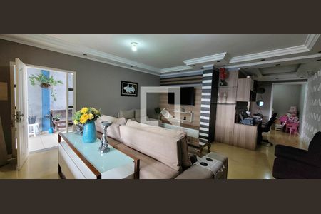 Casa para alugar com 3 quartos, 185m² em Jardim Goncalves, Itaquaquecetuba