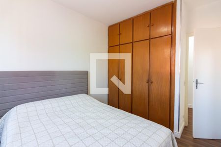 Quarto 2 de apartamento para alugar com 2 quartos, 70m² em Umuarama, Osasco