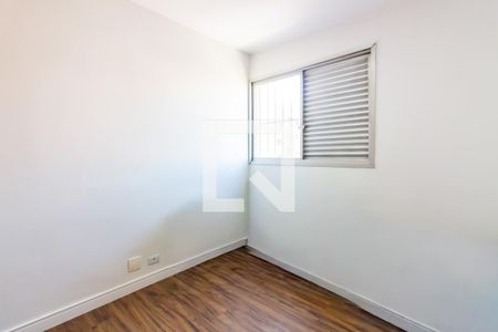 Quarto 1 de apartamento para alugar com 2 quartos, 70m² em Umuarama, Osasco