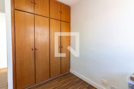 Quarto 1 de apartamento para alugar com 2 quartos, 70m² em Umuarama, Osasco