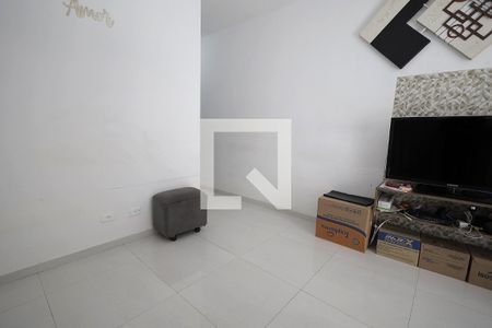 Sala de apartamento para alugar com 2 quartos, 63m² em Vila Pires, Santo André