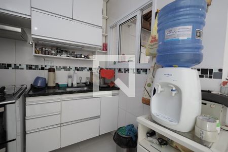 Cozinha de apartamento para alugar com 2 quartos, 63m² em Vila Pires, Santo André