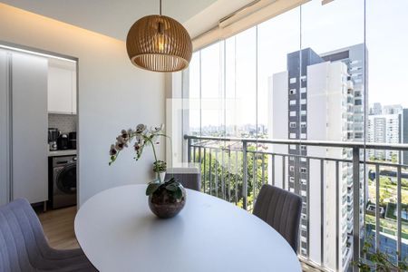 Apartamento à venda com 2 quartos, 60m² em Vila Anastácio, São Paulo
