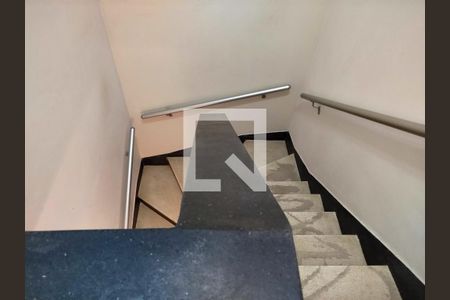 Escada de casa à venda com 2 quartos, 96m² em Vila Aricanduva, São Paulo