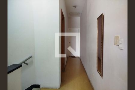 Corredor de casa à venda com 2 quartos, 117m² em Vila Aricanduva, São Paulo
