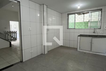 Cozinha de casa para alugar com 5 quartos, 290m² em Embaré, Santos