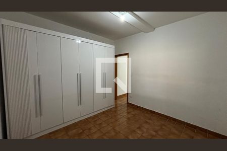 Casa para alugar com 2 quartos, 70m² em Jardim Marek, Santo André