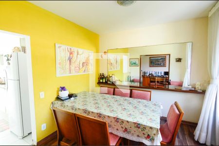 Sala de apartamento à venda com 3 quartos, 100m² em Tijuca, Rio de Janeiro